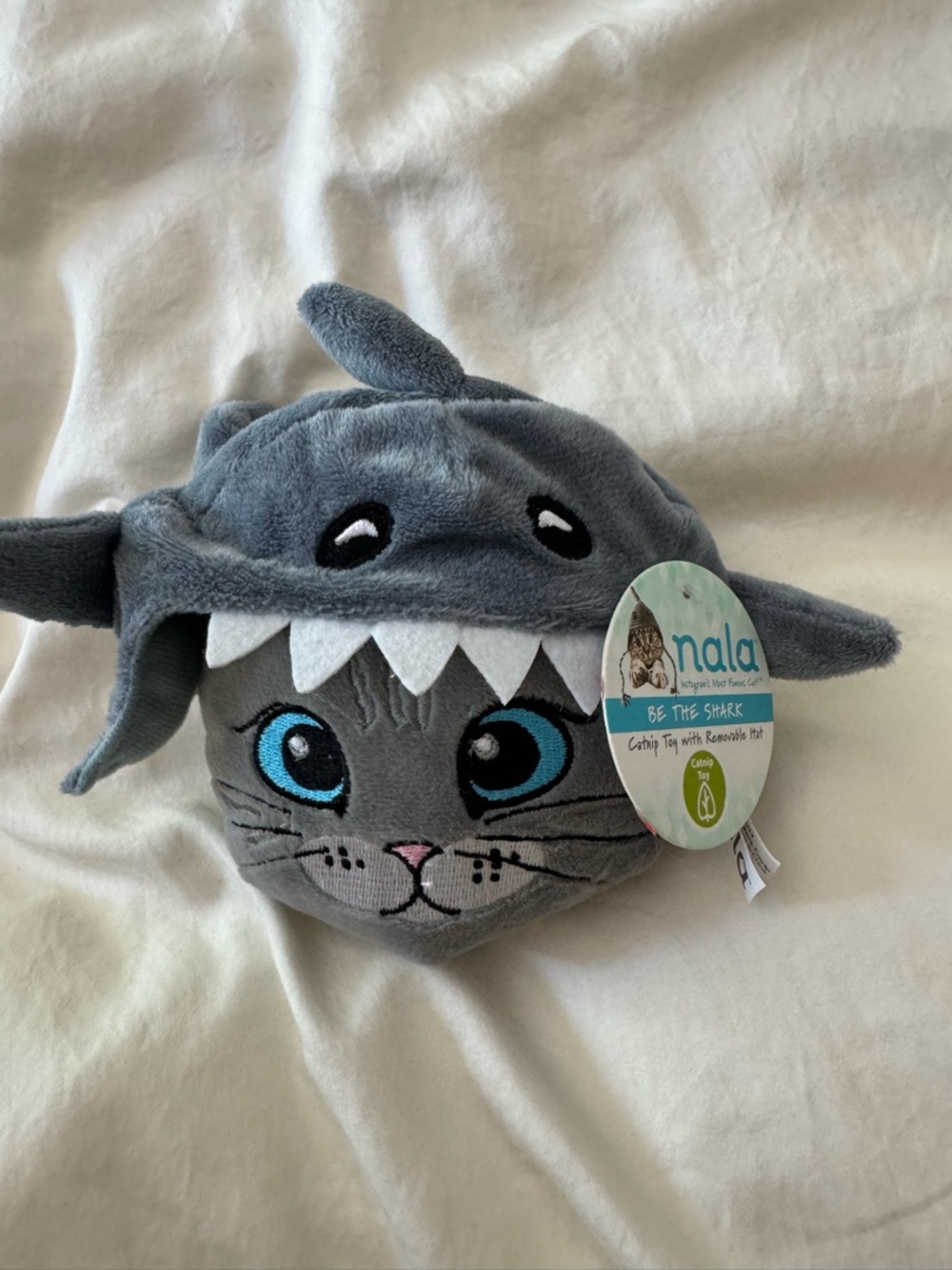 Nala Be The Shark Plush Cat Toy - Gray